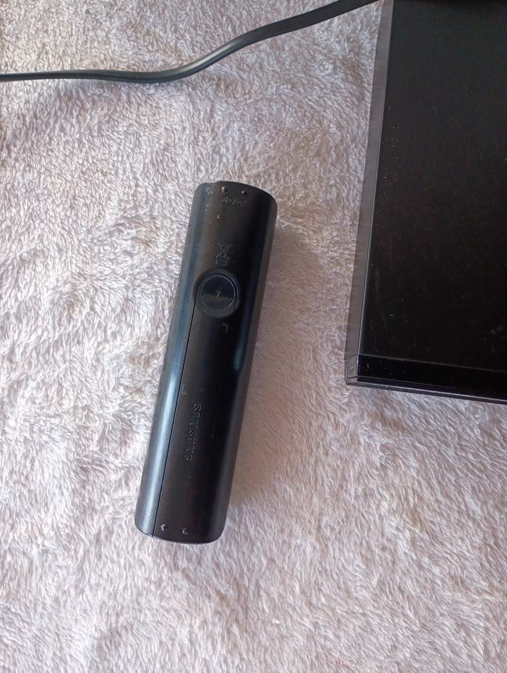 Samsung Black DVD/Blu‑ray Player with Remote - Picture 9 of 15